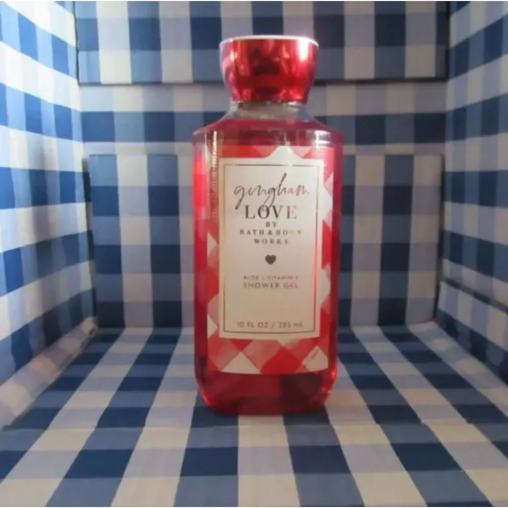 Bundle Bath & Body Works Gingham Love Foaming Sugar Body Scrub & Shower Gel